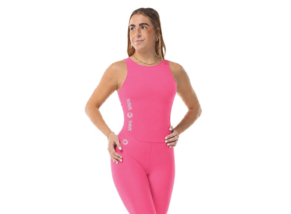 Top Megan Nero